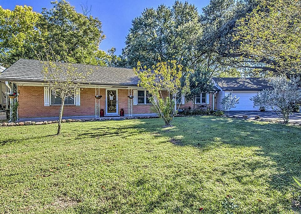 1st image of 10506 Hemwick Dr