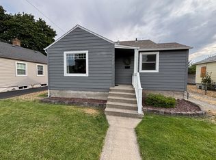 1228 E Glass Ave, Spokane, WA 99207