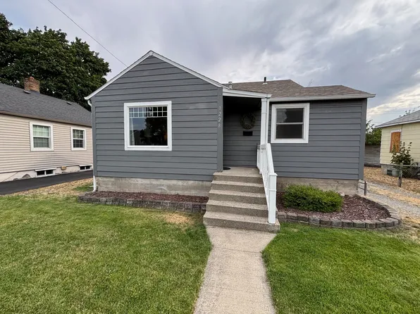 1228 E Glass Ave, Spokane, WA 99207