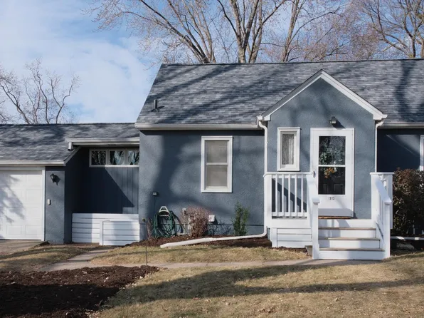 1913 Edgewater Ave, Arden Hills, MN 55112