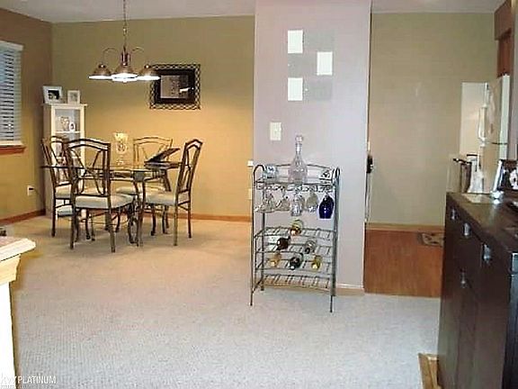5th image of 20912 Flora St