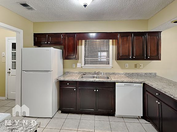 4th image of 4648 Wicklow Dr