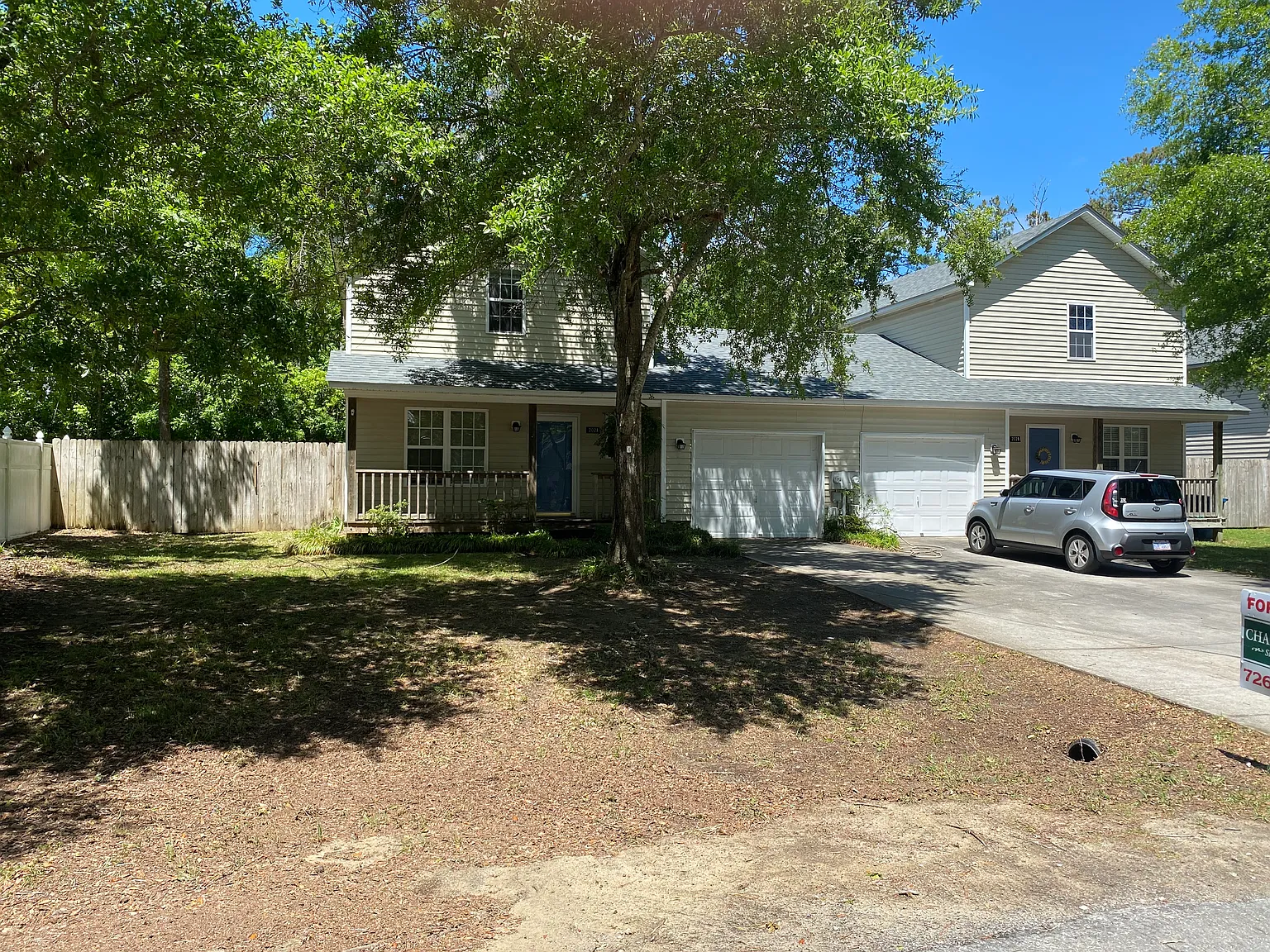 3 bed, 2.5 bath, 1400 sqft, $1,900 — Photo 1
