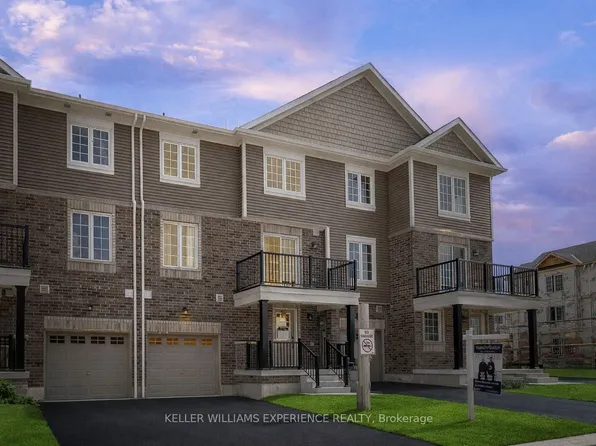 42 Hay Ln, Barrie, ON L9J 0T6