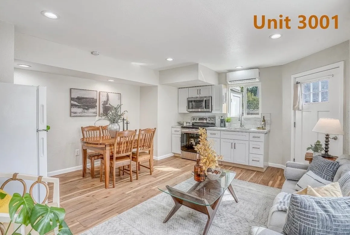 3 bed, 1200 sqft, $3,850 — Photo 1