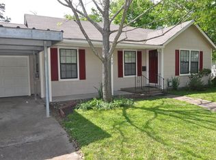 418 Leon St, Navasota, TX 77868