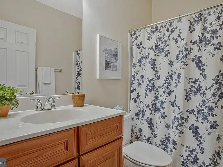 23435 Aster Way — Photo 30