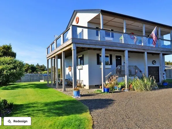 990 Cohasset Dunes Ln W, Westport, WA 98595