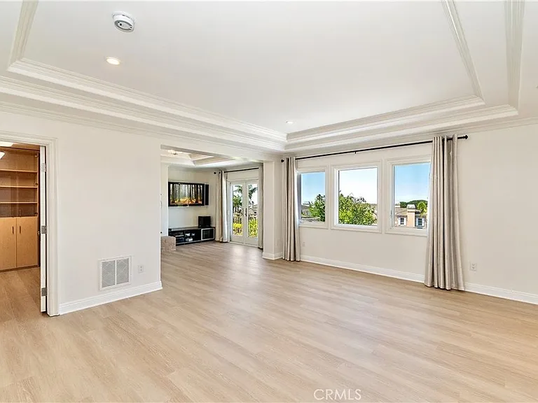 19 Santa Rosa — Photo 40