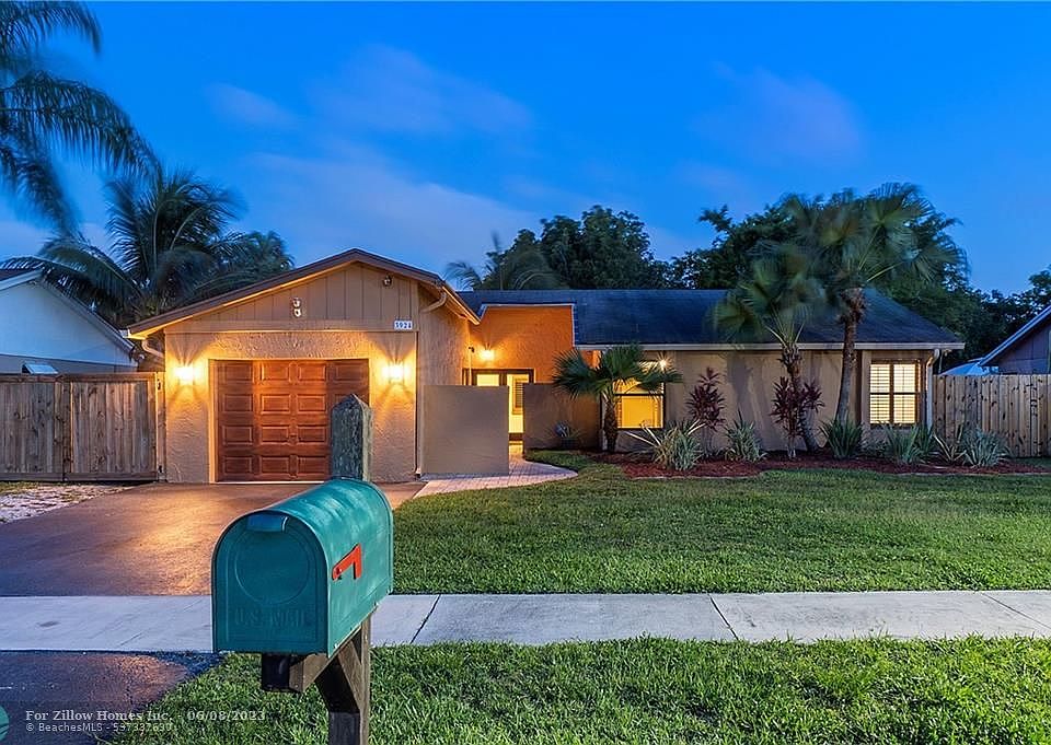 3924 NW 1st Pl, Deerfield Beach, FL 33442 Zillow