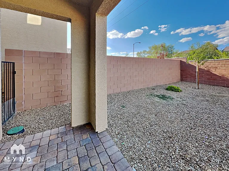 9184 Lynea Ct — Photo 22