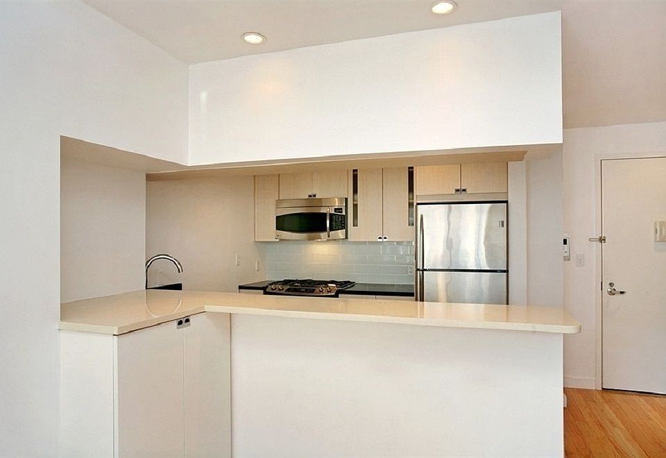 1st image of 2101 8th Ave APT 4A