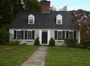 37 Hunting St, North Attleboro, MA 02760