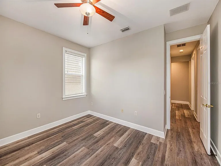 6810 S Kissimmee St — Photo 12