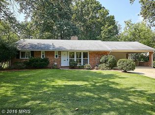 5540 Earlehurst St, Springfield, VA 22151