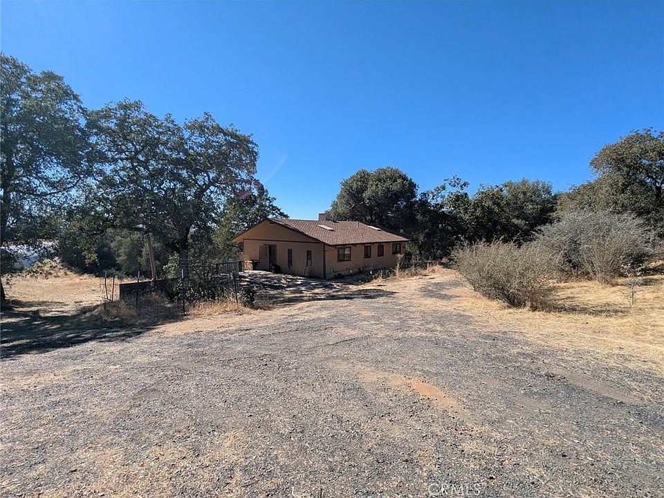 1st image of 322 Deer Meadow Rd