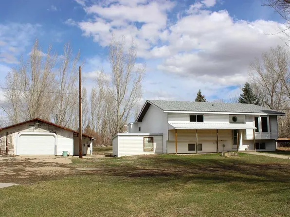 Blue Sign 114 145006 E Cassils Rd, Subdivision Rural Newell County Of, AB T1R 1A0