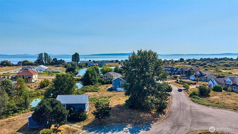 5th image of 15 Ocean View Lane