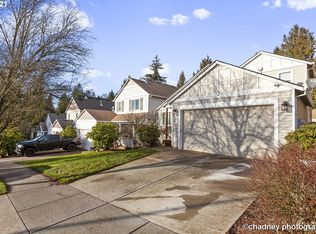 38839 Cascadia Village Dr, Sandy, OR 97055