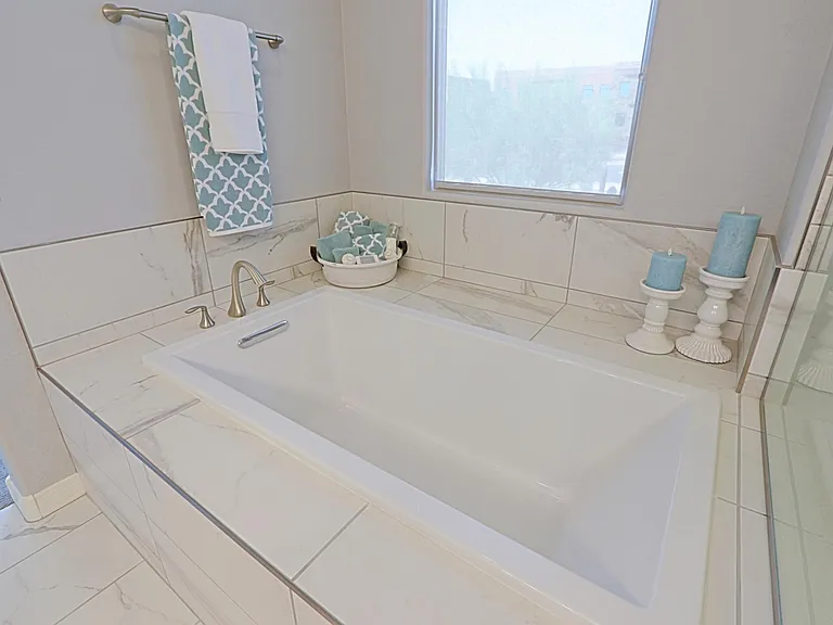 7350 E Vista Bonita Dr — Photo 15