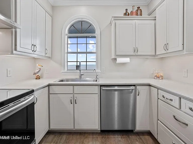 74 Lake Barnett Dr — Photo 11