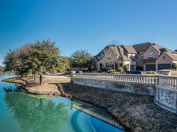 3rd image of 900 Serenity Ln
