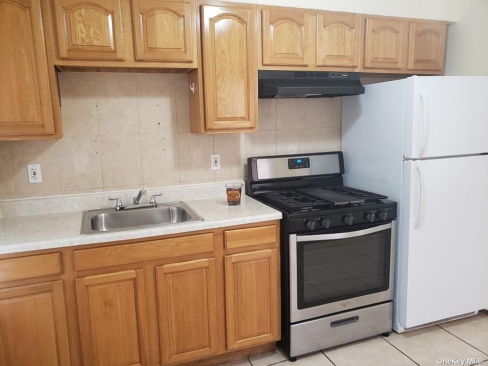 1st image of 60-26 59th Ave #2