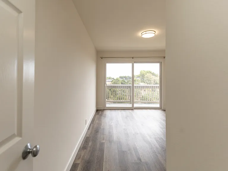 409 Portofino Dr #409 — Photo 12