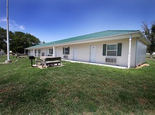 103 8th St, Milford, KS 66514