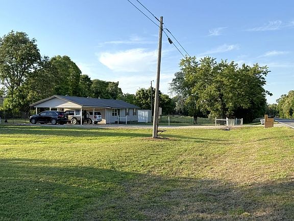 2nd image of 2543 Highway 115