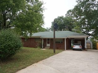 121 Ninety Nine Island Rd, Blacksburg, SC 29702