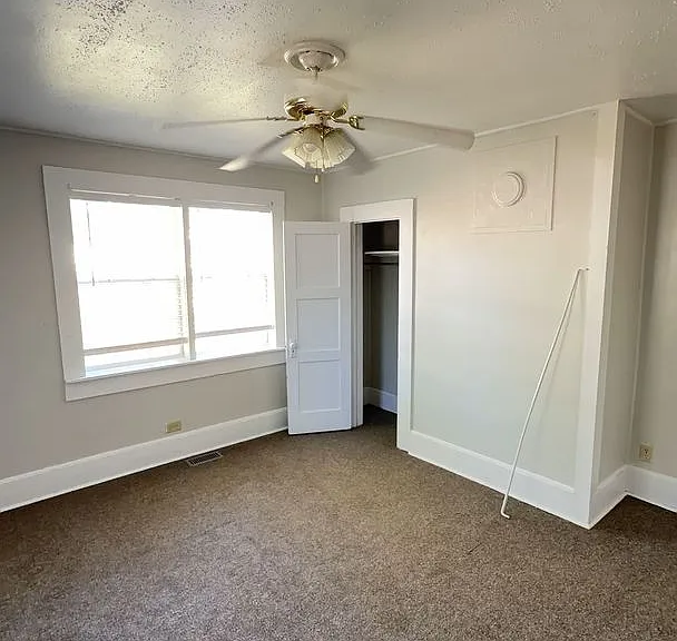 104 Boswell St — Photo 16