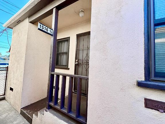 5th image of 1516 W 99th St Unit 1/2