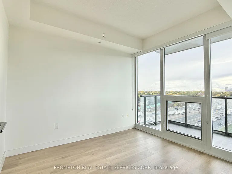 85 McMahon Dr #1507 — Photo 15