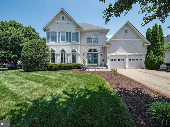 43553 Jackson Hole Cir, Leesburg, VA 20176