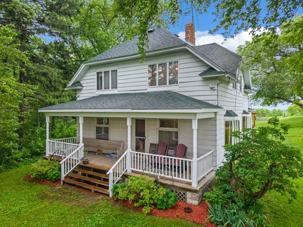 18615 Dunn Rd, Caledonia, MN 55921