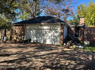 325 Oliver Ave, Sledge, MS 38670