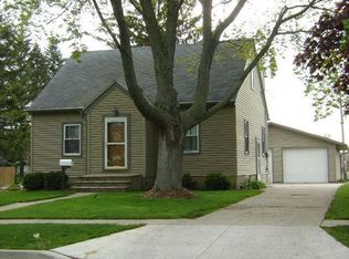 1323 State St, Union Grove, WI 53182