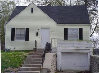 1707 E 66th Ter, Kansas City, MO 64131