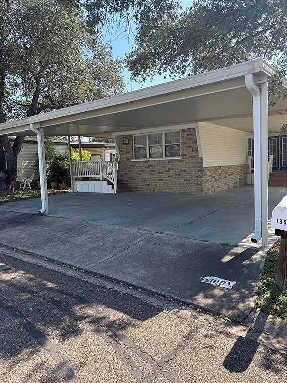 2 bed, 1164 sqft, $1,600 — Photo 3