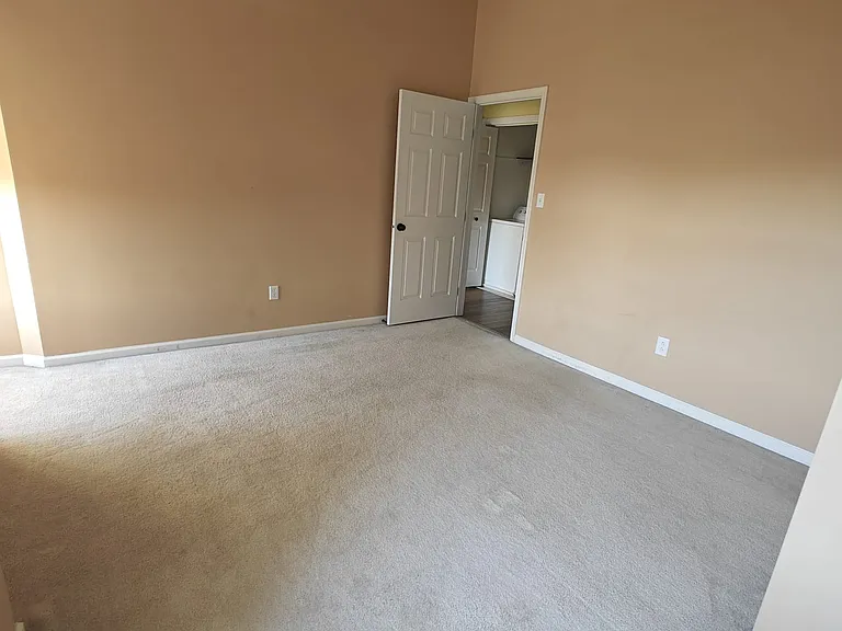 8703 Lost Valley Dr — Photo 23