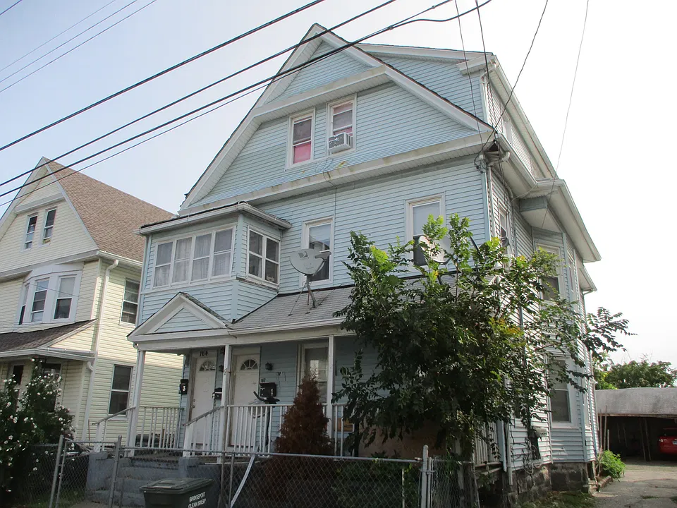 162 Orchard St #2