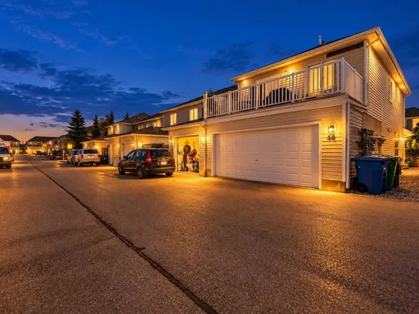 30 N Windstone Ln SW, Airdrie, AB T4B 0N7