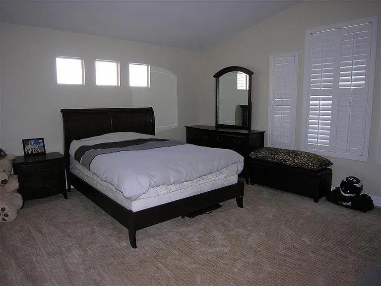 12222 Meadow Grass Ct — Photo 21