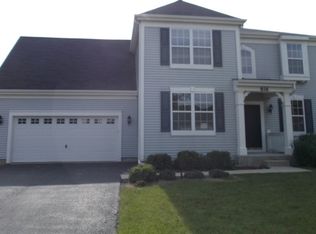 816 S Sienna Dr, Round Lake, IL 60073