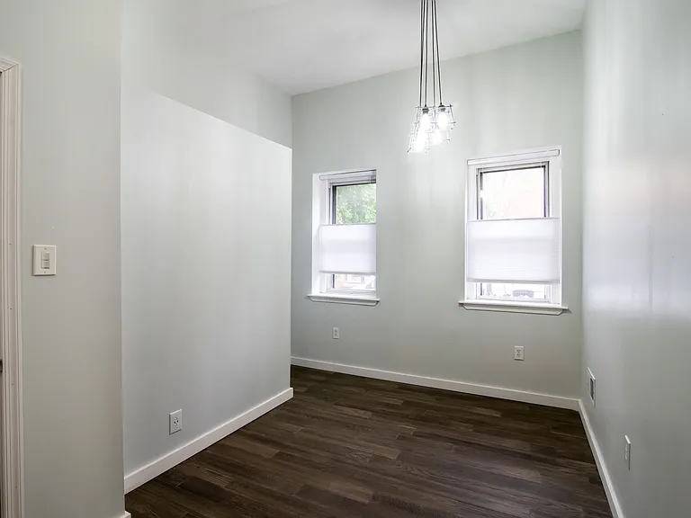 628 N 16th St #1 — Photo 10