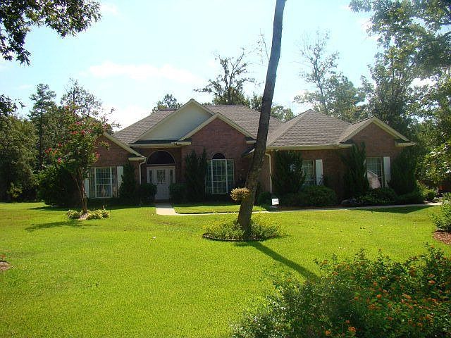 1st image of 131 Willow Oak Dr