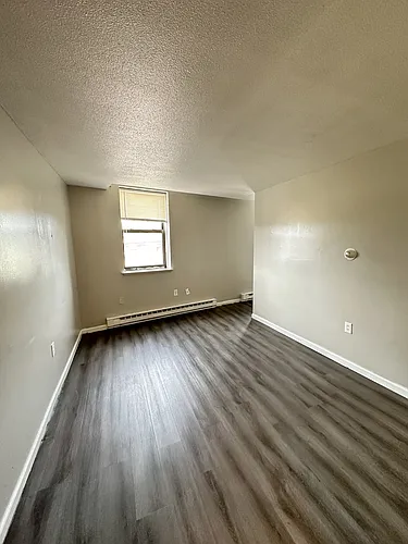 12 W Main St Photo 1