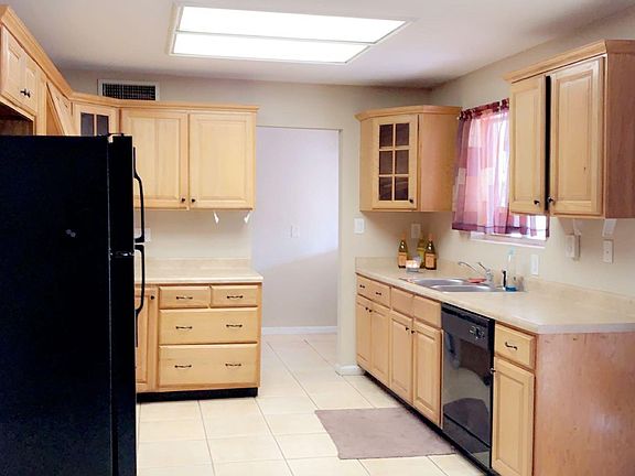 A083AB3C-A344-4928-9ED7-5C8D8EC2F003