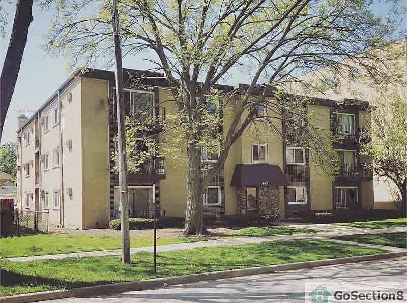 1st image of 1443 Ashland Ave APT 17